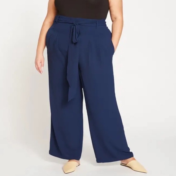 Universal Standard Tresa Wide Leg Crepe Pant - Picture 1 of 7